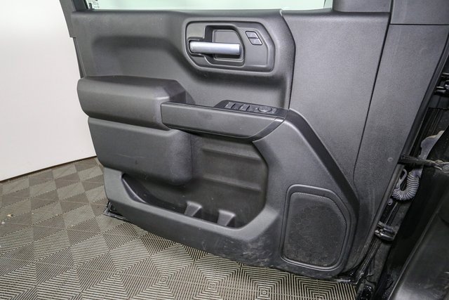 Used 2023 Chevrolet Silverado 1500 Custom image 31