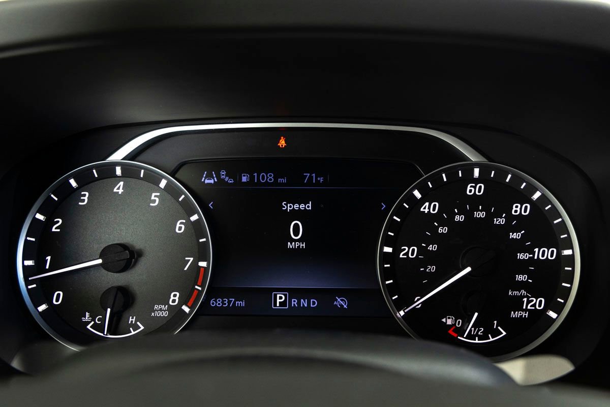 Used 2025 Nissan Frontier SV w/ SV Convenience Package RWD image 9