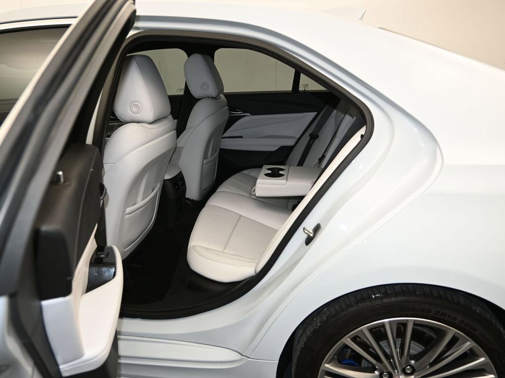 Used 2021 Cadillac CT4 Premium Luxury RWD image 24