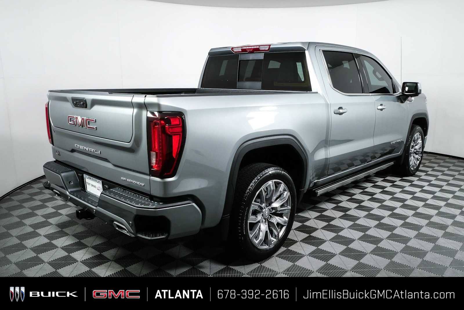 New 2026 GMC Sierra 1500 Denali AWD/4WD image 3