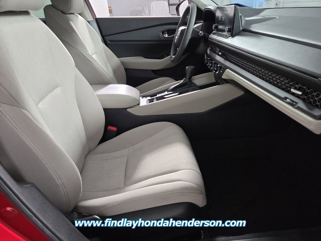 Certified 2023 Honda Accord EX image 21