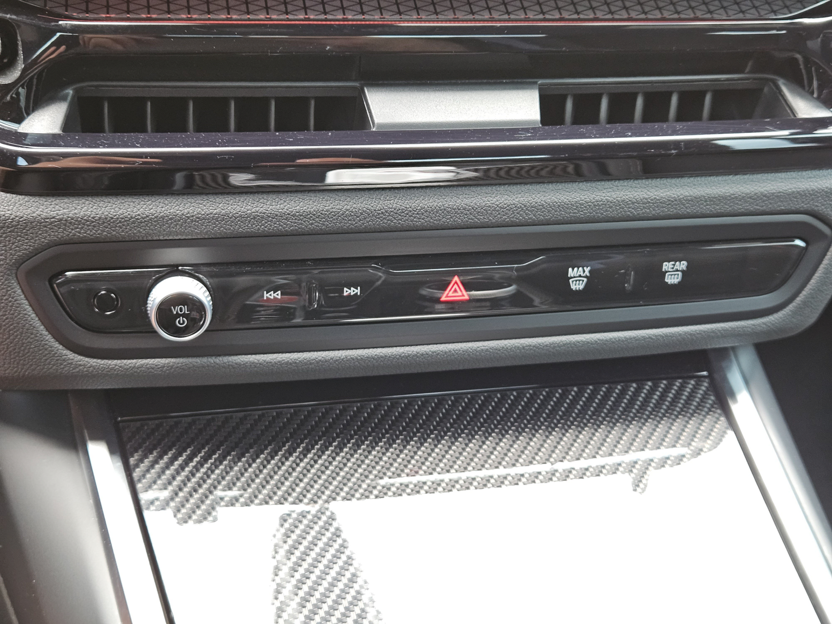 Used 2025 BMW M2 RWD image 17
