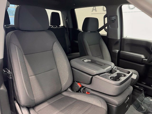 New 2026 Chevrolet Silverado 1500 Custom w/ Turbomax Blackout Package AWD/4WD image 32
