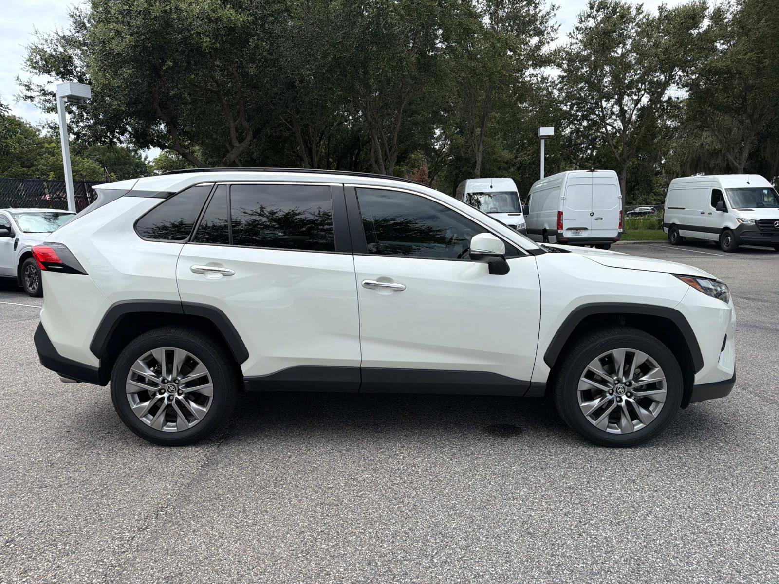 Used 2022 Toyota RAV4 Limited w/ Limited Grade Weather Package FWD image 2