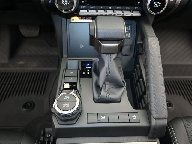 Used 2025 Toyota 4Runner Limited image 8