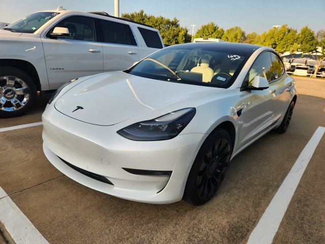 Used 2021 Tesla Model 3 Standard Range Plus RWD image 3
