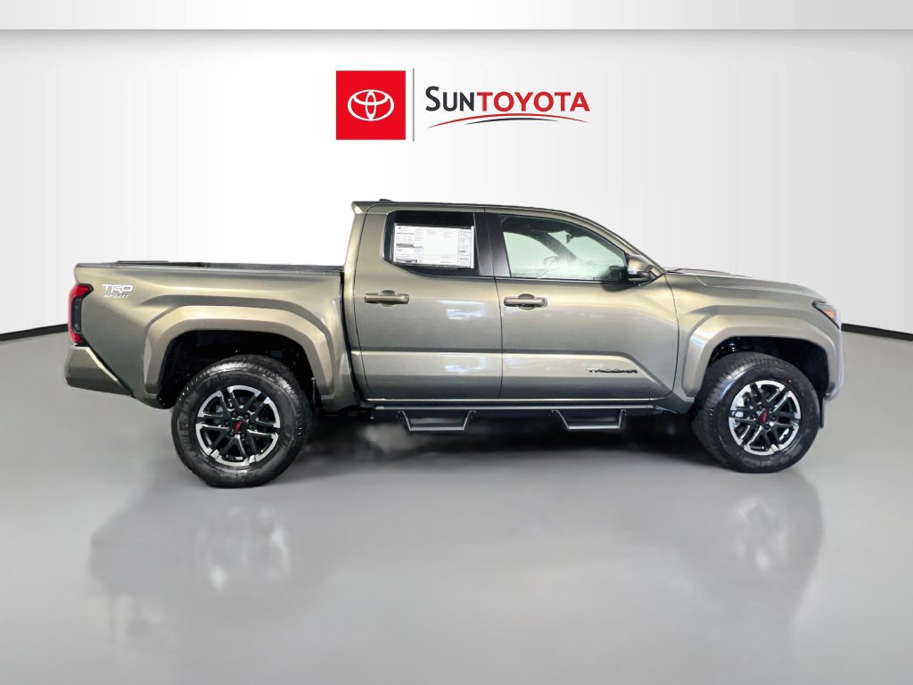 New 2026 Toyota Tacoma TRD Sport w/ TRD Sport Upgrade Package RWD image 2