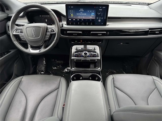 Used 2022 Lincoln Nautilus Reserve image 14