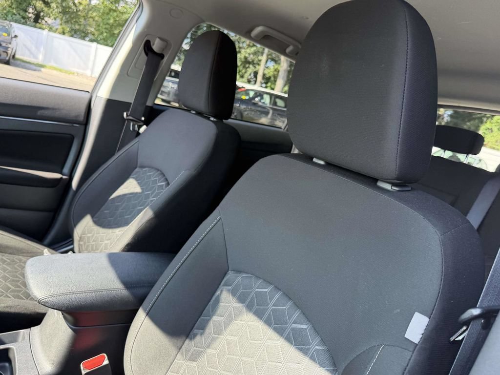 Used 2022 Mitsubishi Outlander Sport ES AWD/4WD image 15