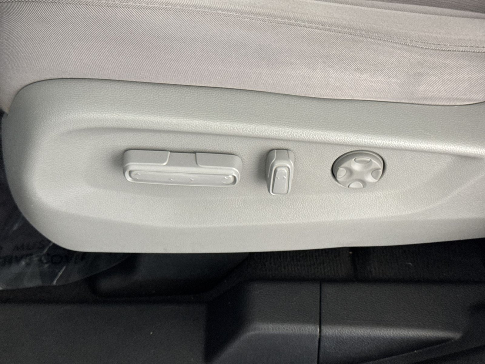 Used 2024 Honda Odyssey EX image 14