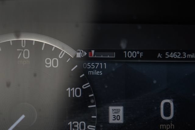 Used 2021 Land Rover Defender 110 AWD/4WD image 22