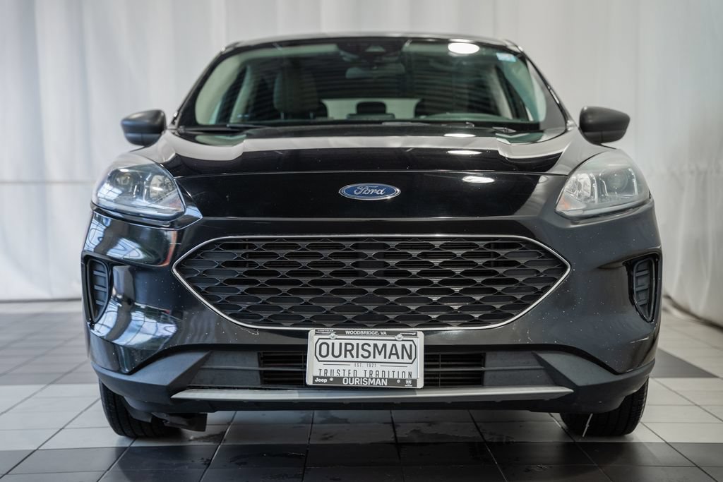 Used 2022 Ford Escape SE AWD/4WD image 2