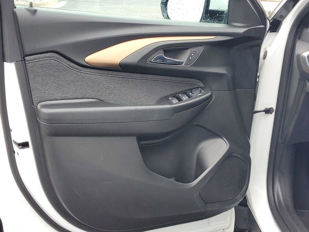 Used 2023 Chevrolet TrailBlazer ACTIV w/ Convenience Package image 21