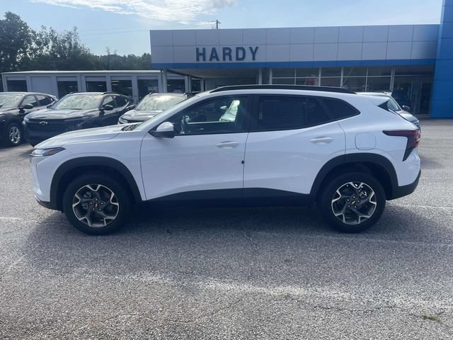 New 2026 Chevrolet Trax LT w/ Driver Confidence Package FWD image 6