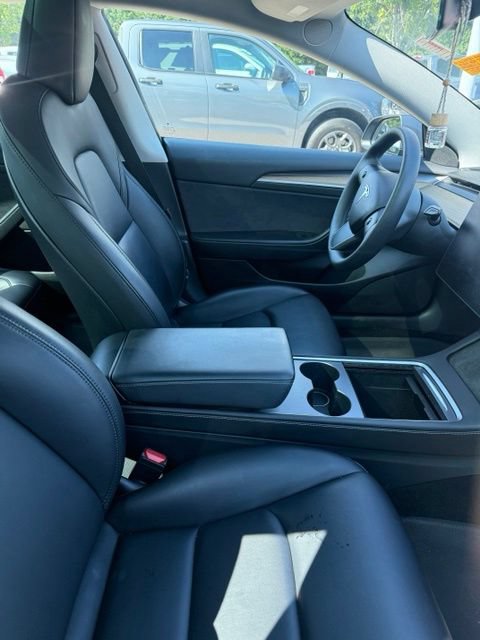 Used 2023 Tesla Model 3 Standard Range RWD image 9