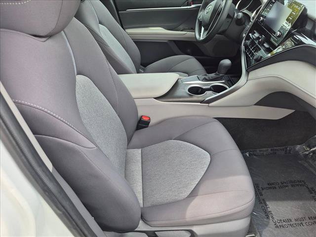 Used 2021 Toyota Camry LE w/ Convenience Package FWD image 19