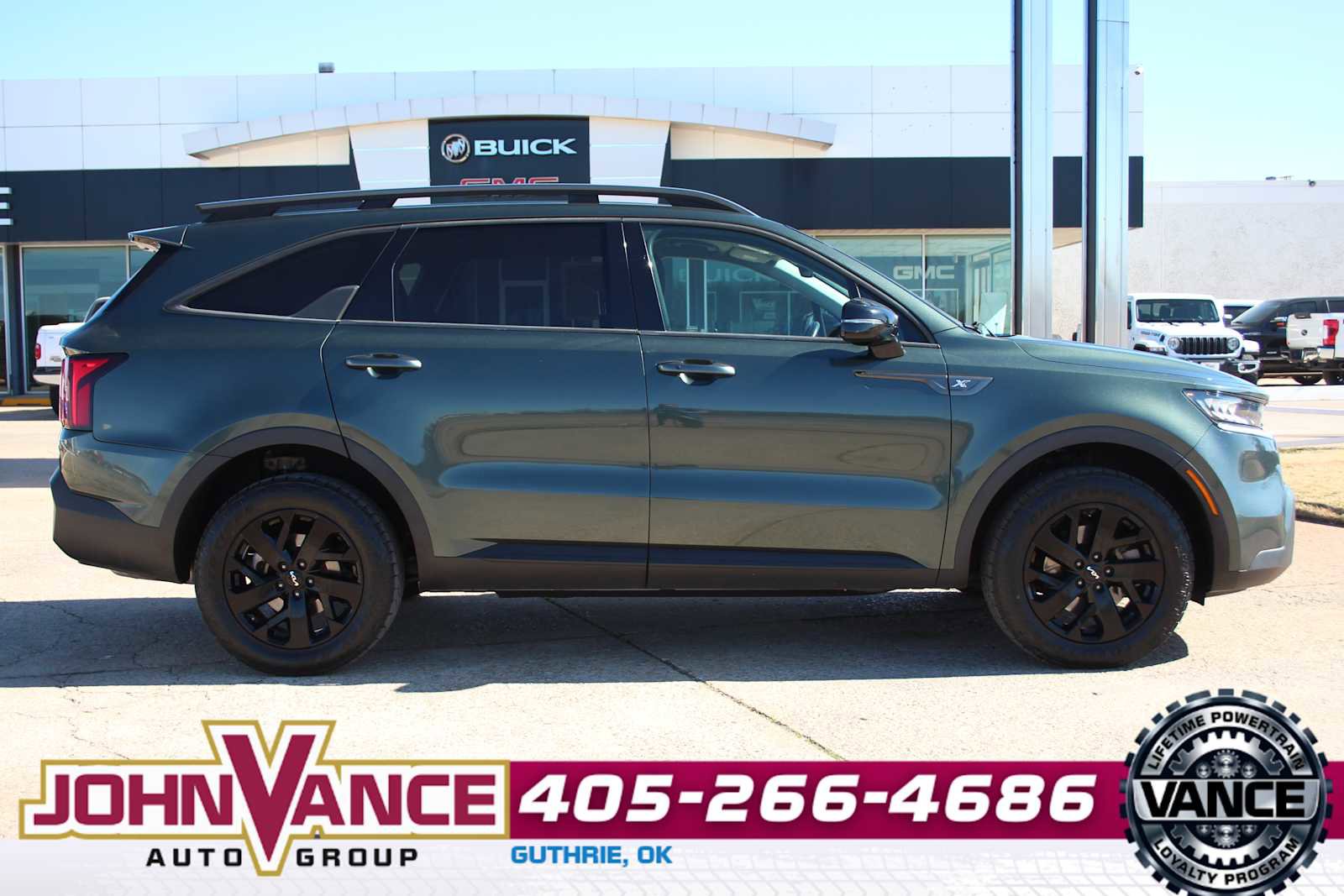 Used 2022 Kia Sorento S image 14