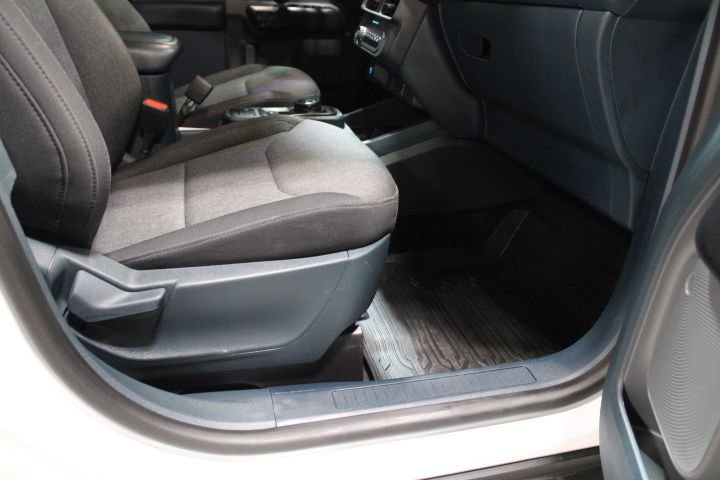 Used 2025 Ford Maverick XLT w/ Equipment Group 301A image 25