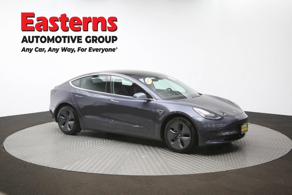 Used 2019 Tesla Model 3 Standard Range image 46