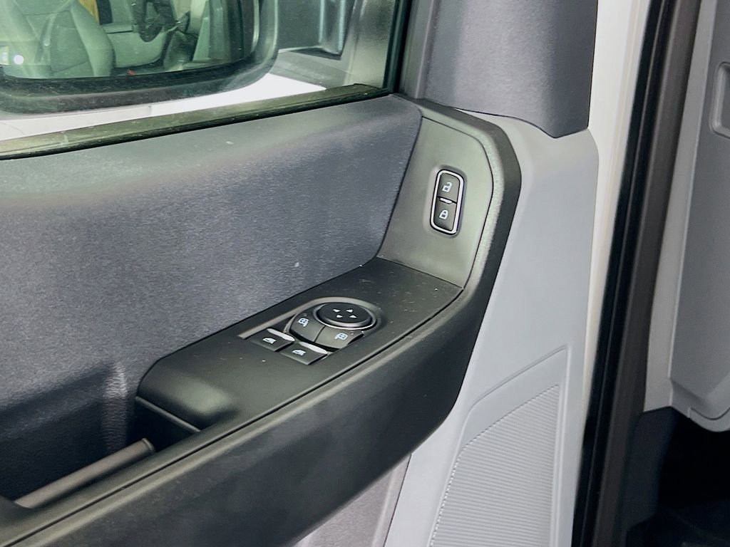New 2025 Ford F350 XL w/ XL Chrome Package image 11