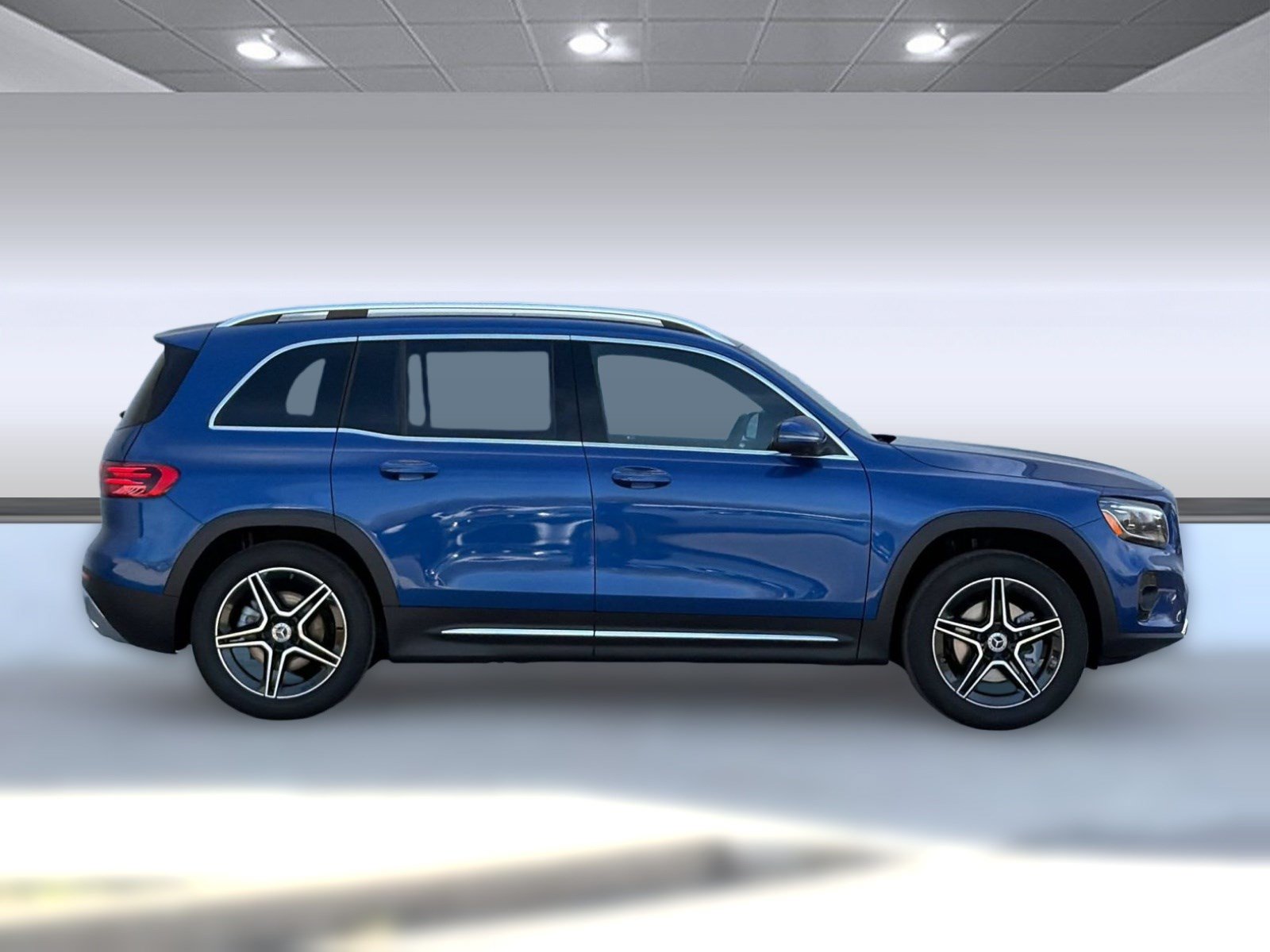 Used 2026 Mercedes-Benz GLB 250 image 7
