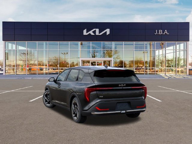New 2026 Kia K4 EX FWD image 4