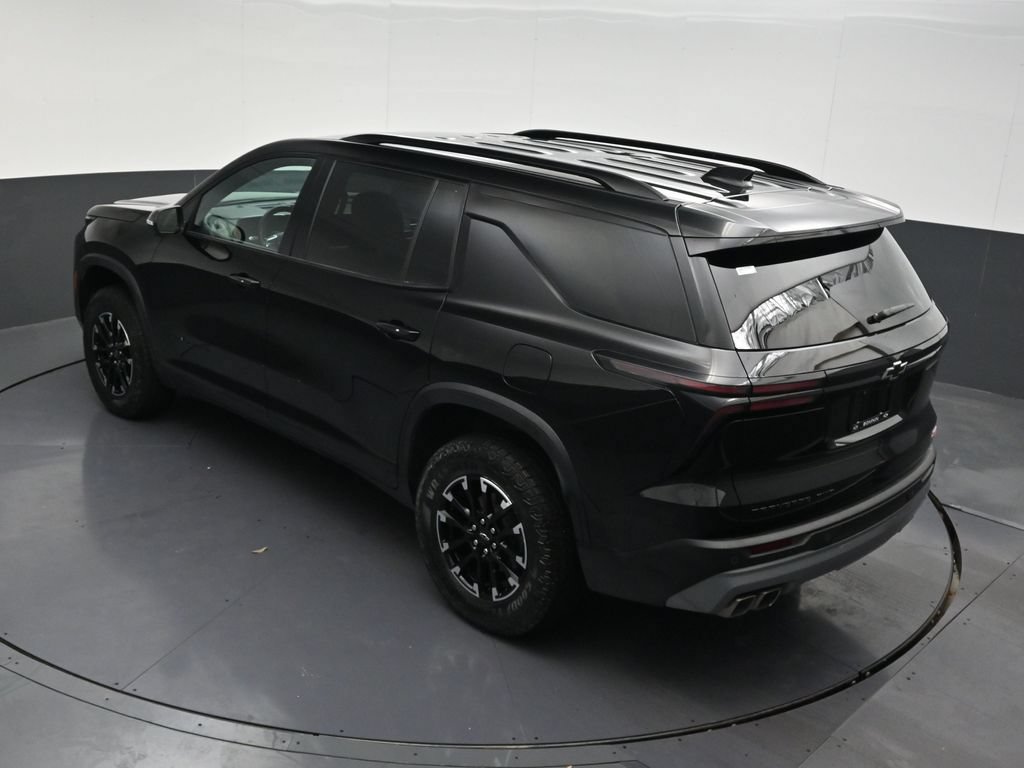 Used 2024 Chevrolet Traverse Z71 w/ Enhanced Driving Package AWD/4WD image 16