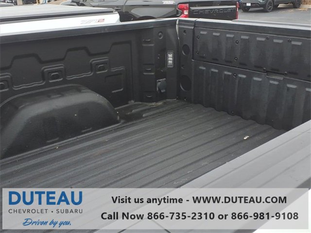 Used 2022 Chevrolet Silverado 1500 High Country image 5