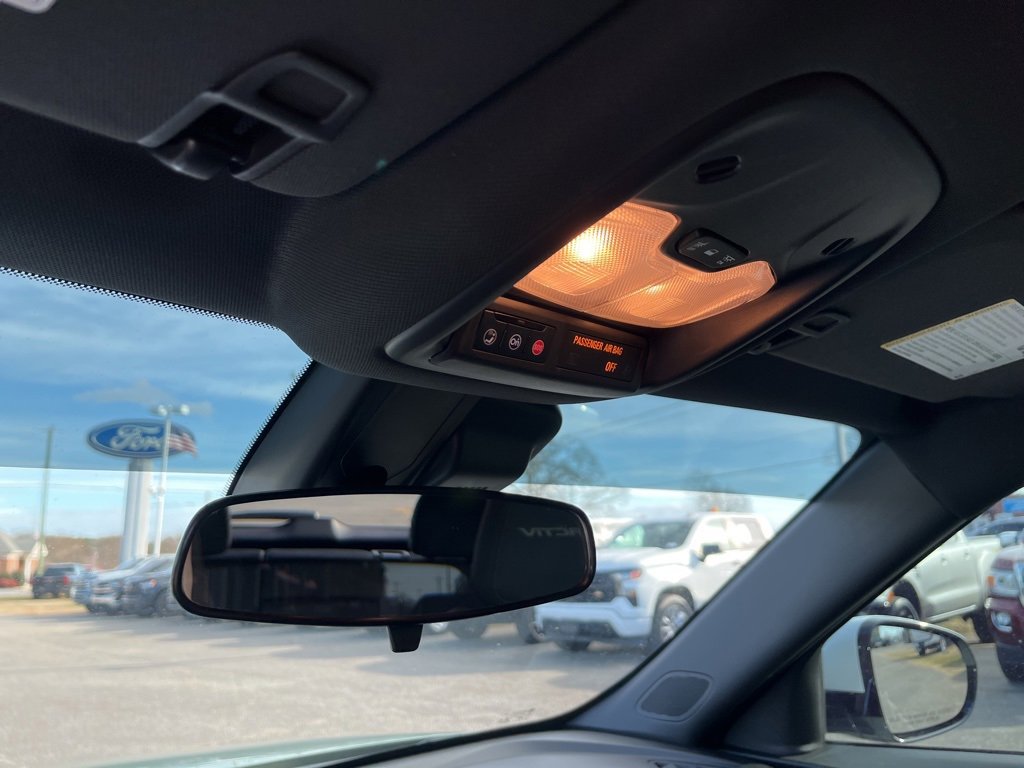 Used 2025 Chevrolet TrailBlazer ACTIV w/ Driver Confidence Package image 18