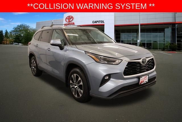 Used 2023 Toyota Highlander XLE image 5