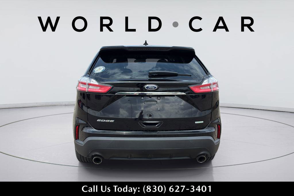 Used 2019 Ford Edge SE image 12