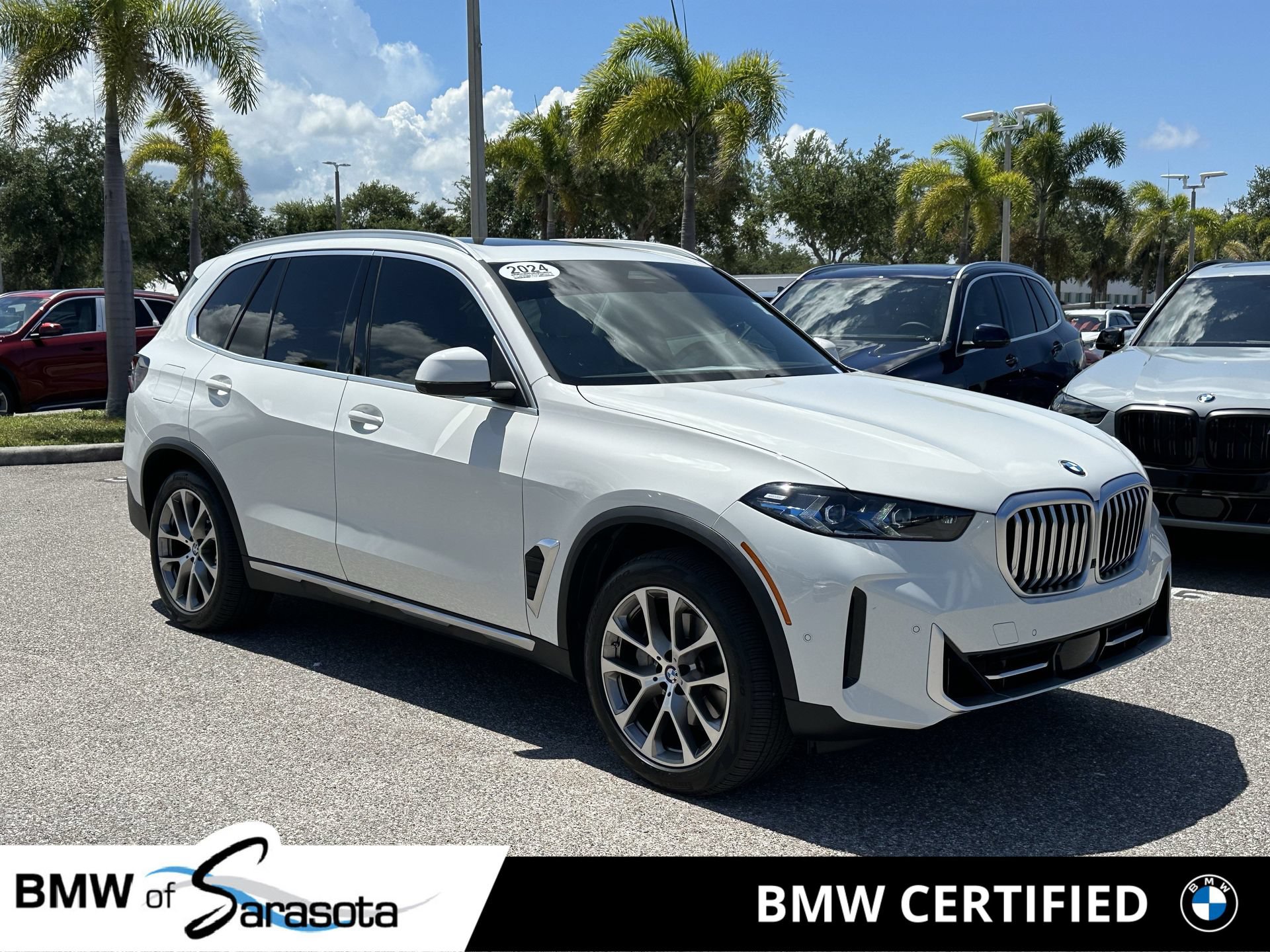 Certified 2024 BMW X5 sDrive40i w/ Premium Package RWD image 1
