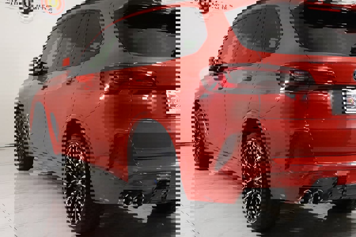 Used 2022 BMW X5 M w/ Executive Package image 20