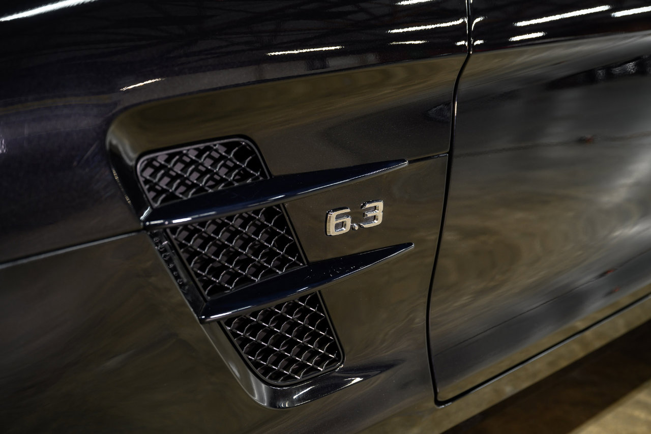 Used 2013 Mercedes-Benz SLS AMG GT Roadster image 5