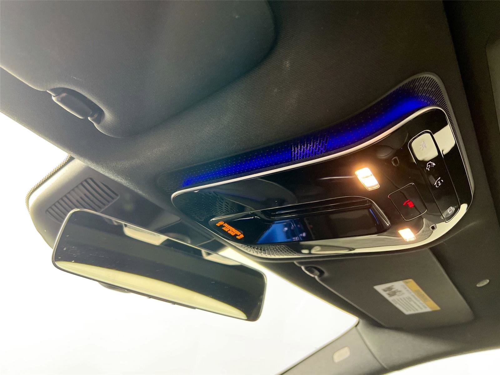 Used 2022 Mercedes-Benz C 300 4MATIC Sedan image 11