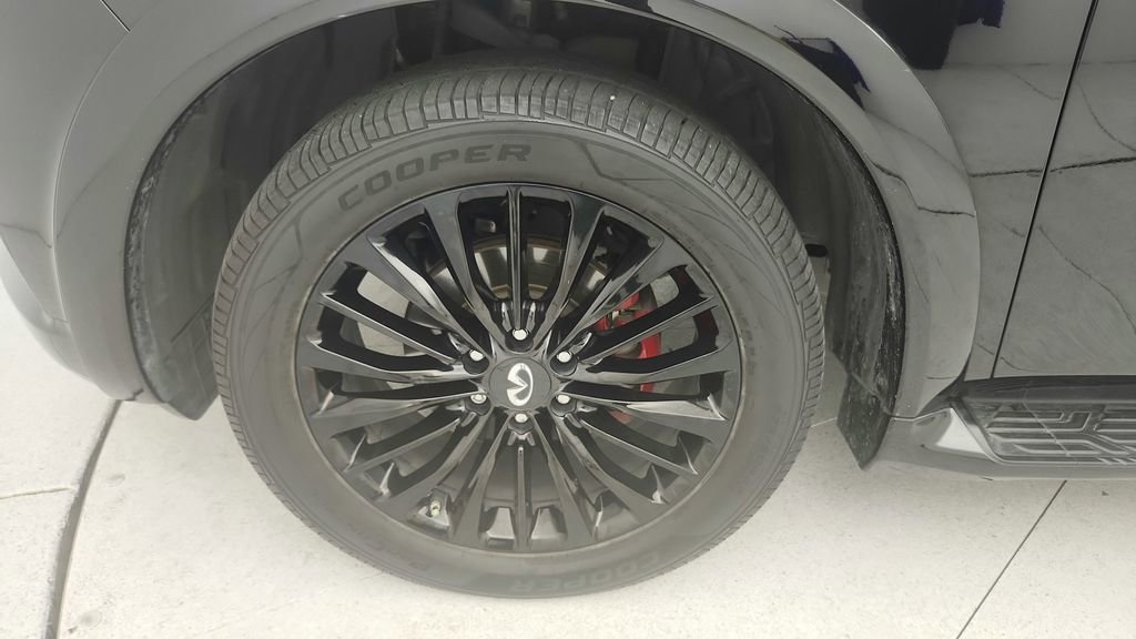 Used 2022 INFINITI QX80 Sensory w/ All-Season Package image 31