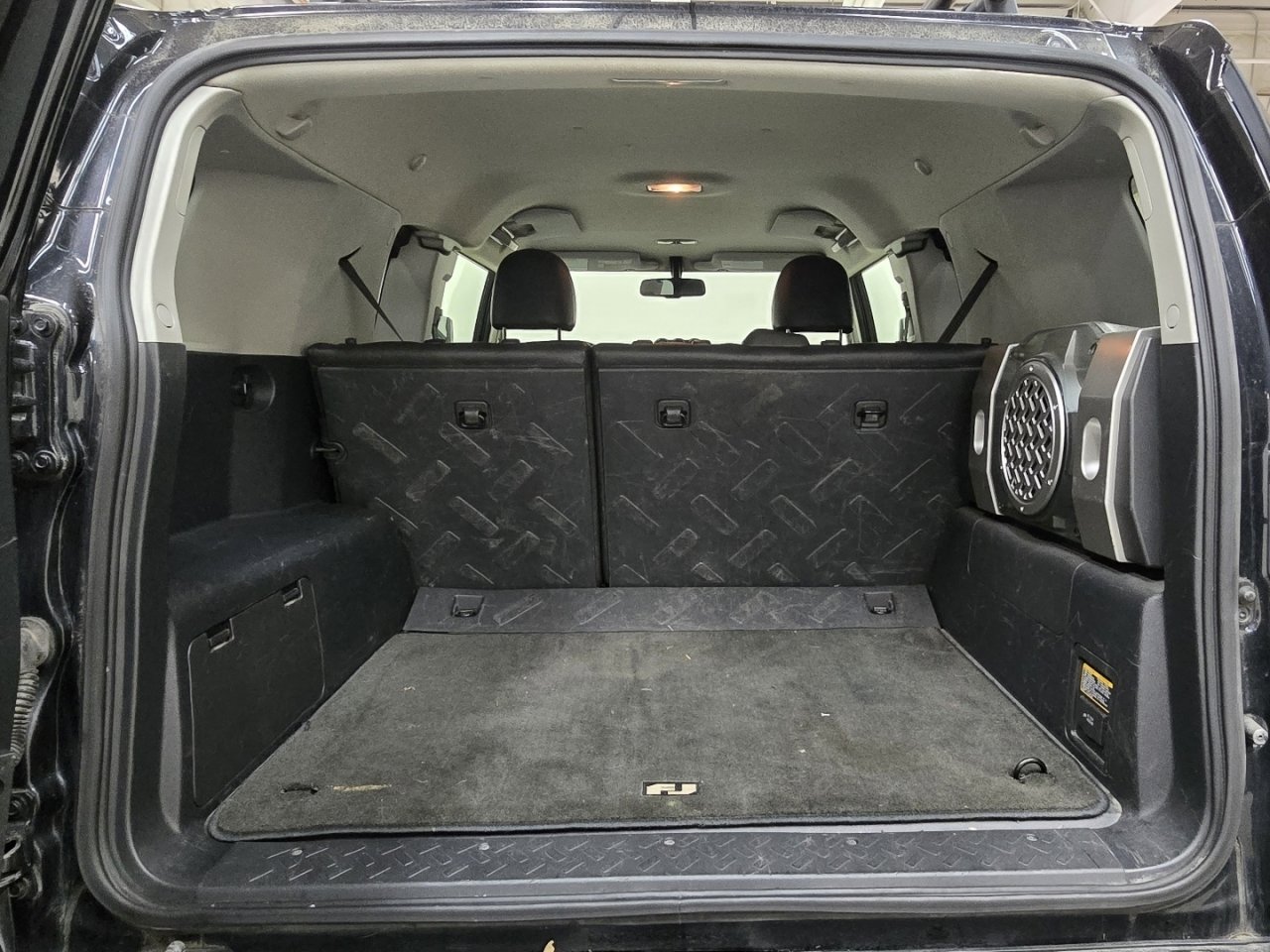 Used 2010 Toyota FJ Cruiser Base image 16