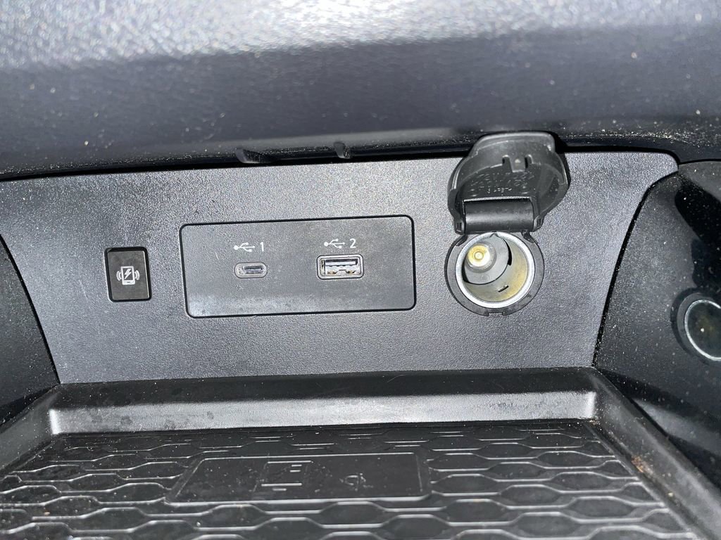 Certified 2024 Nissan Altima 2.0 SR FWD image 28