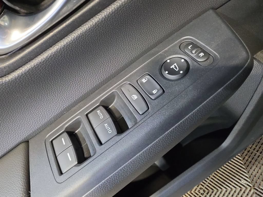 Certified 2025 Honda CR-V EX image 15