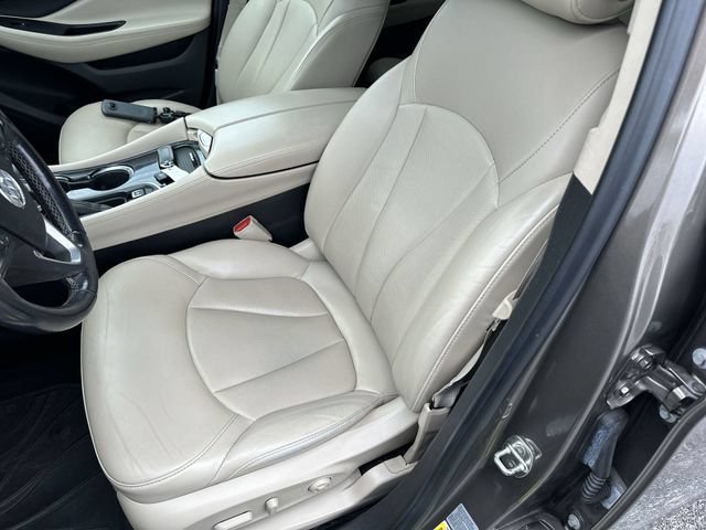 Used 2018 Buick Envision Essence FWD image 15