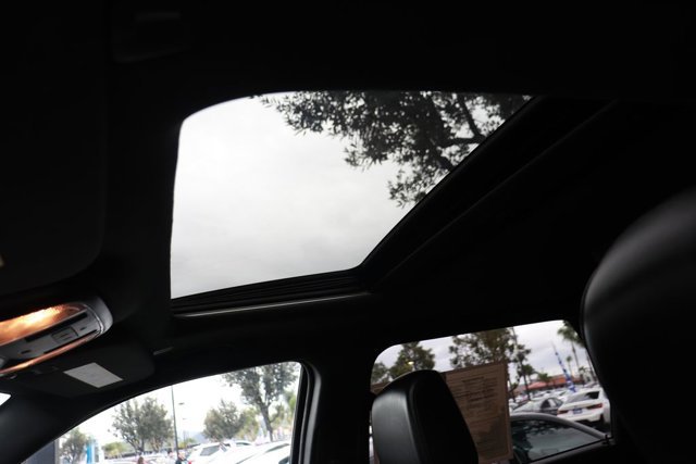 Used 2024 Dodge Durango GT image 27