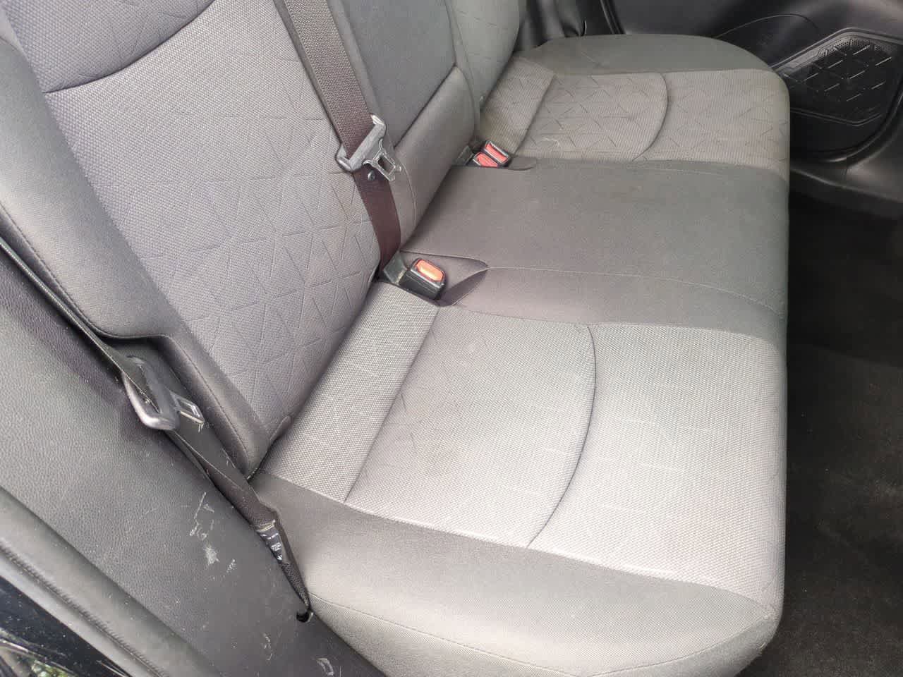 Used 2019 Toyota RAV4 XLE w/ Convenience Package image 22