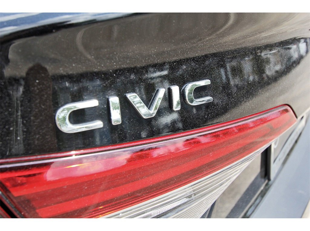 Used 2023 Honda Civic Touring image 28