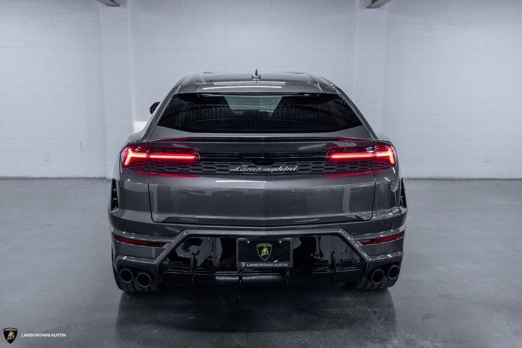 Used 2025 Lamborghini Urus SE AWD/4WD image 12