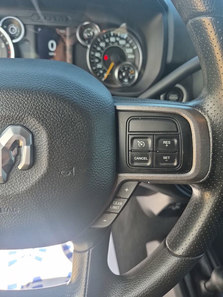 Used 2022 RAM 3500 Tradesman image 35