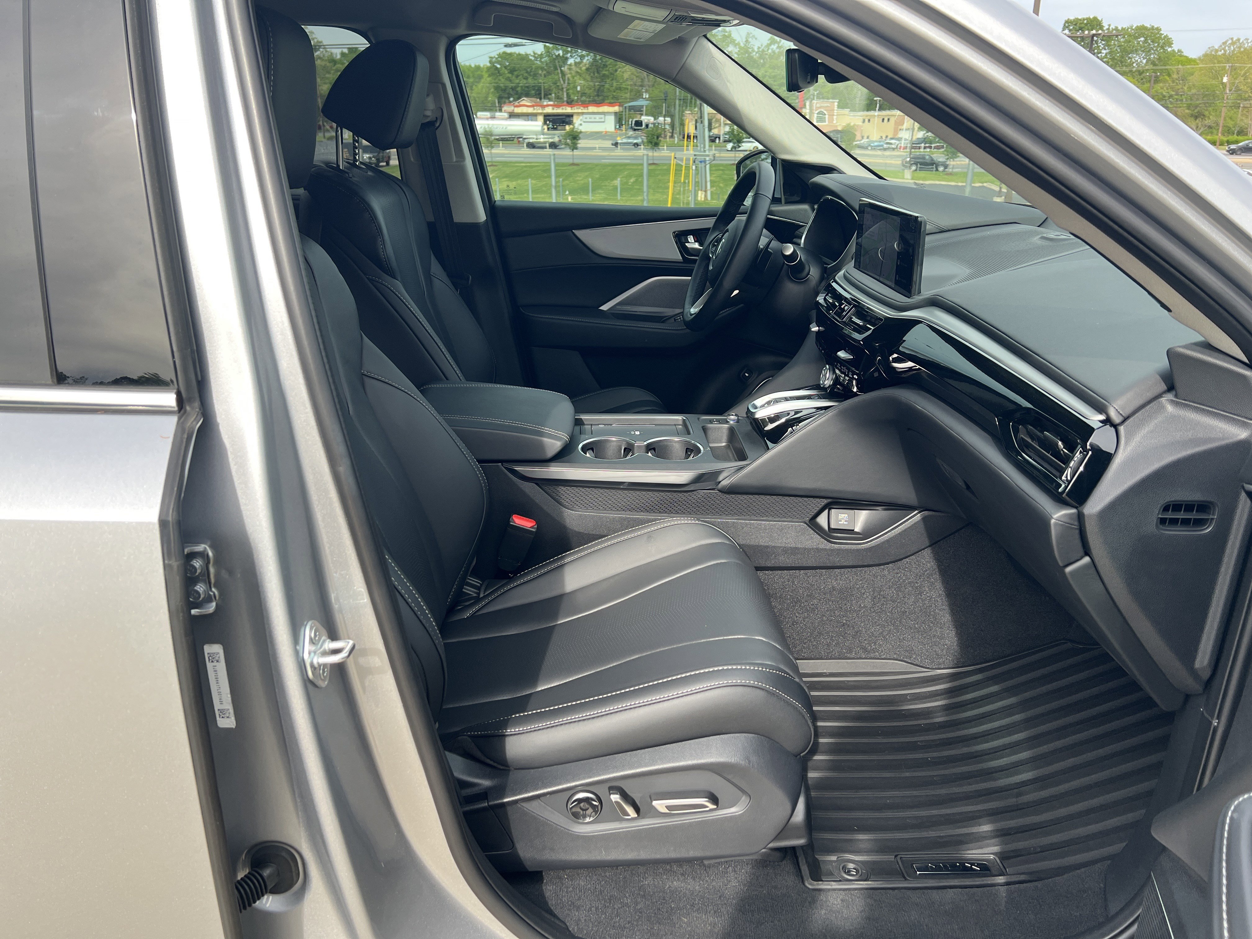 Certified 2026 Acura MDX FWD w/ Technology Package image 34