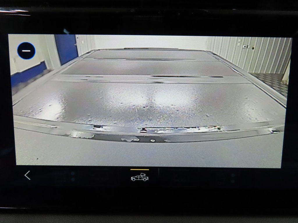 Used 2022 GMC Sierra 1500 AT4 w/ AT4 Premium Package AWD/4WD image 23