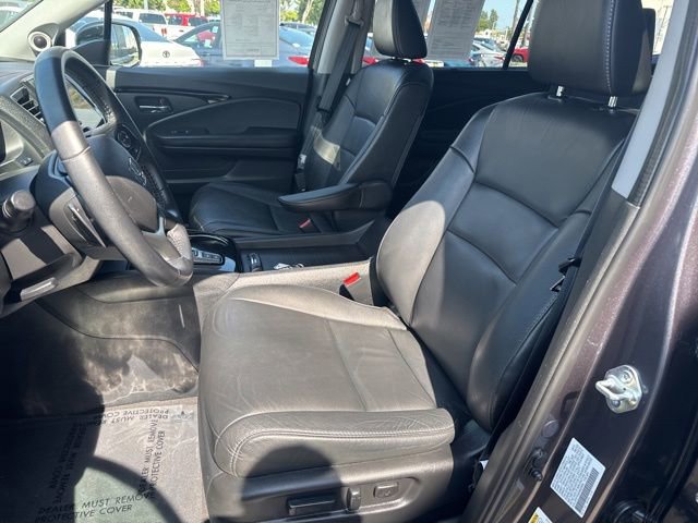 Used 2022 Honda Pilot Touring image 18