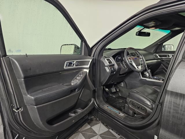 Used 2015 Ford Explorer Sport w/ Equipment Group 401A image 22