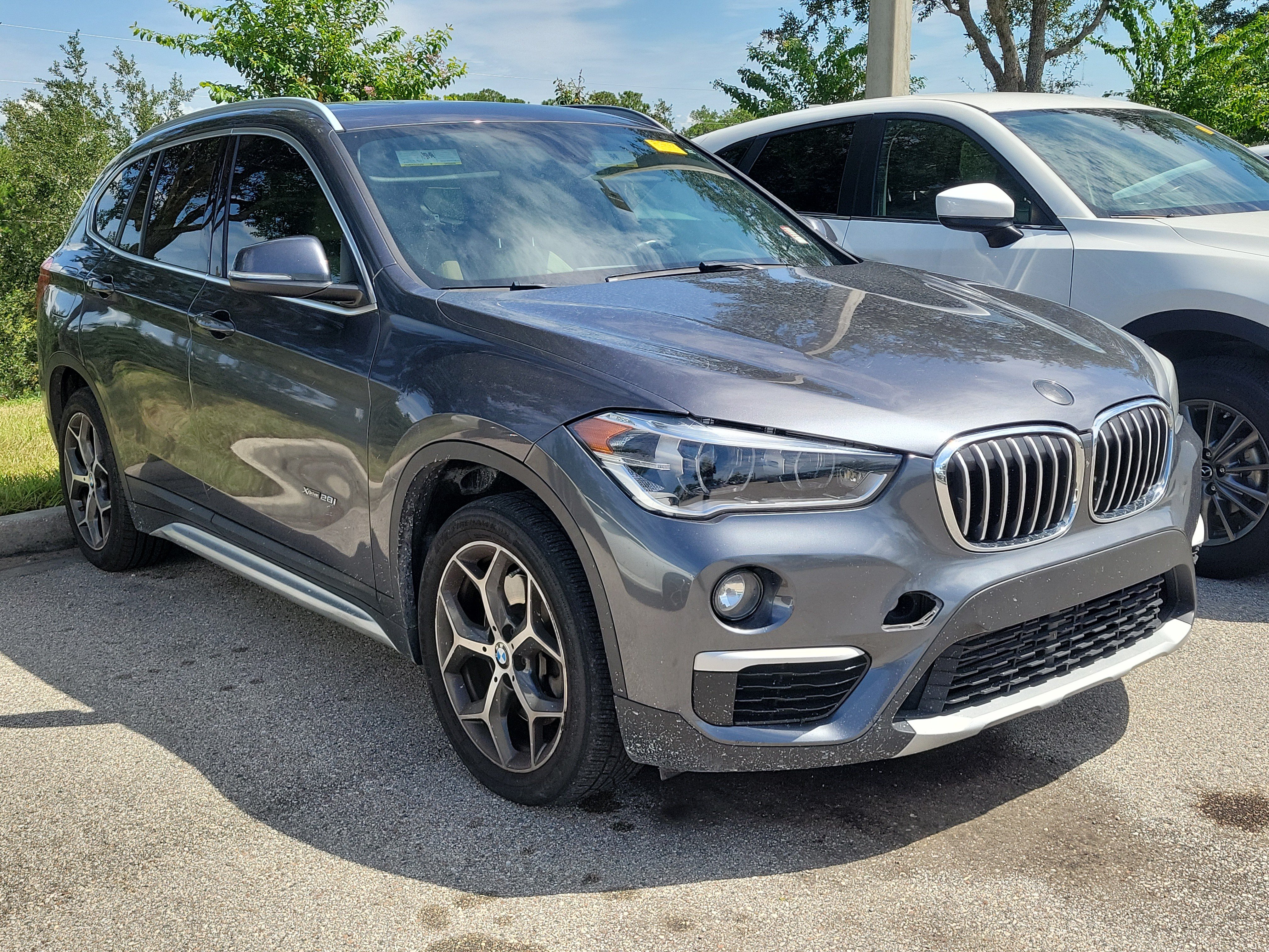 Used 2017 BMW X1 xDrive28i AWD/4WD image 2